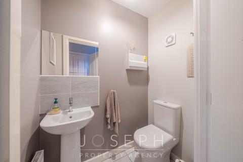 51 River Way, Great Blakenham, Ipswich, IP6 0GH