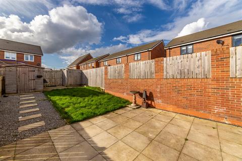 2 bedroom terraced house to rent, Osprey Walk, Great Park, Newcastle Upon Tyne