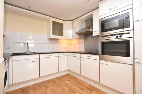 2 bedroom flat to rent, Greenfell Mansions Glaisher Street SE8