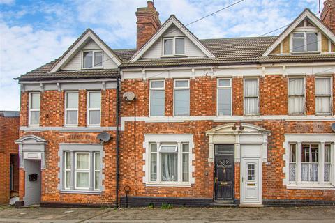 6 bedroom terraced house for sale, Trafalgar Road, Kettering NN16