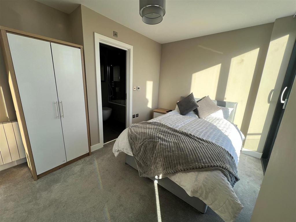 Main Bedroom.jpg