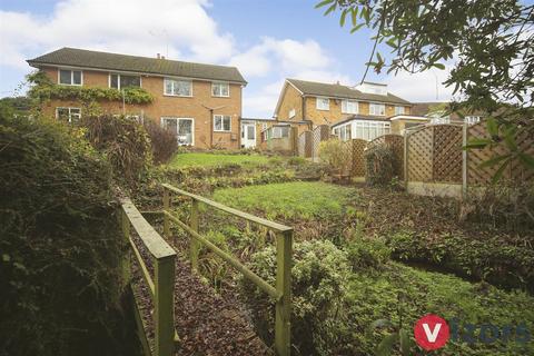 37 Blythesway, Alvechurch, Birmingham, B48 7NB