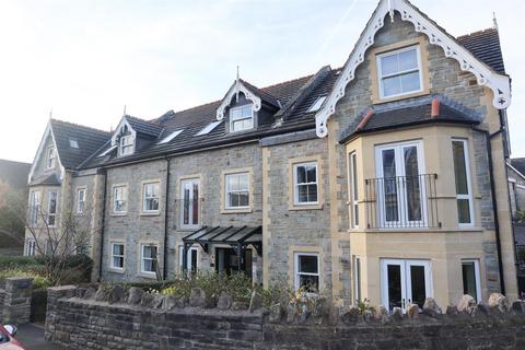 2 bedroom apartment to rent, 16 Queens Road, Clevedon BS21