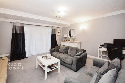 1 bedroom apartment to rent, Overton Road Sutton SM2