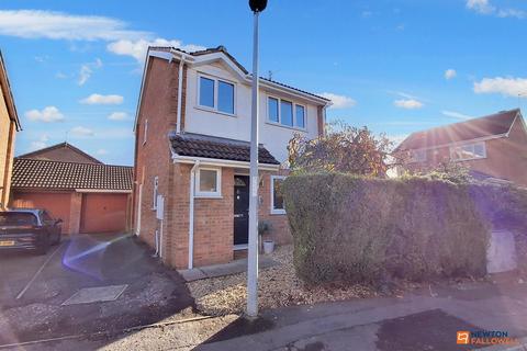 3 bedroom detached house for sale, Bowness Way, Gunthorpe, Peterborough, PE4