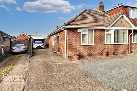 2 bedroom semi-detached bungalow for sale, Spinney Way, Northampton