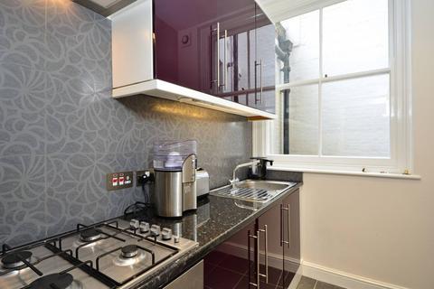 1 bedroom flat to rent, Emperors Gate, South Kensington, London, SW7