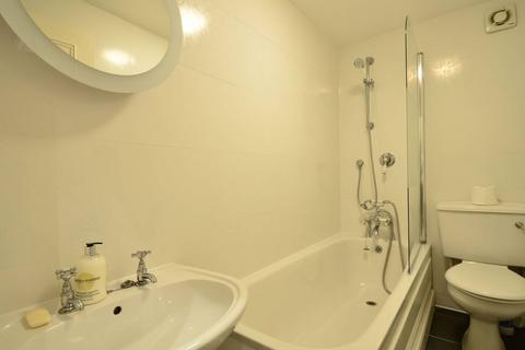 1 bedroom flat to rent, Emperors Gate, South Kensington, London, SW7