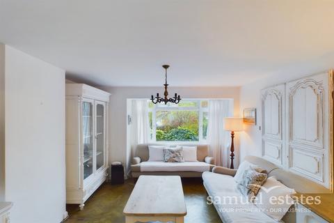 21 Anerley Hill, London, SE19 2BA