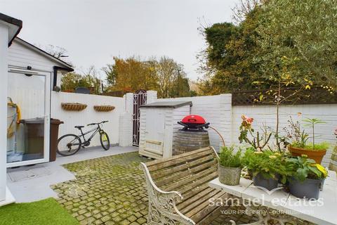 21 Anerley Hill, London, SE19 2BA