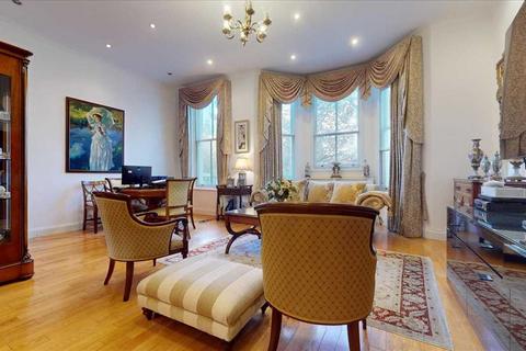 2 bedroom apartment for sale, London W9