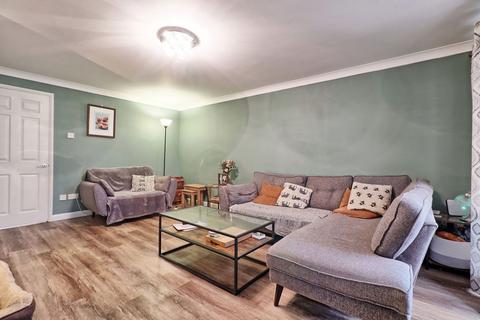 6 Hadrians Way, Heybridge, Maldon, CM9 4QN