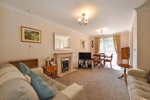 1 bedroom retirement property for sale, Old Winton Road, Andover