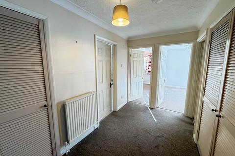 2 bedroom flat to rent, Sea Road, Bognor Regis