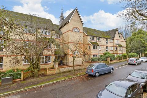 2 bedroom flat for sale, Grange Avenue, Woodford Green, Essex