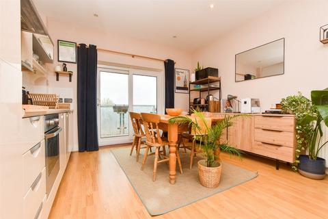 Flat 29, Burlescombe House, 29 Burrage Road, Redhill, RH1 1TL