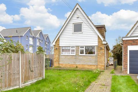 2 bedroom detached house for sale, Barnsley Close, Sheerness, Kent