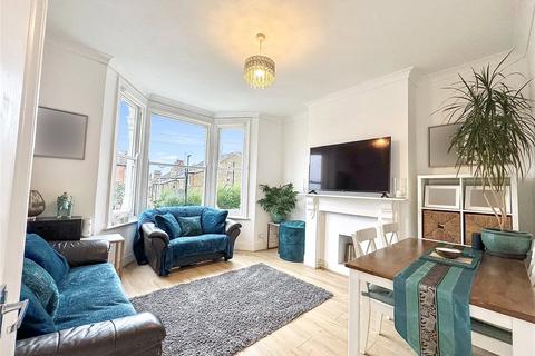 2 bedroom flat for sale, Genesta Road, Woolwich, SE18