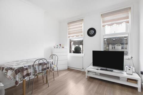 2 bedroom flat for sale, Derby Road, EN3 4AW