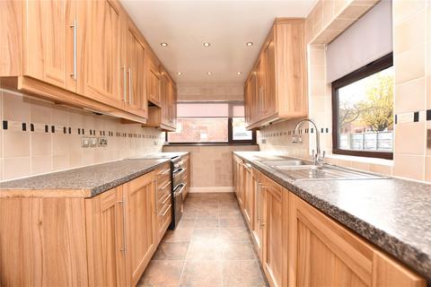 3 bedroom semi-detached house for sale, Bury Old Road, Heywood, Greater Manchester, OL10