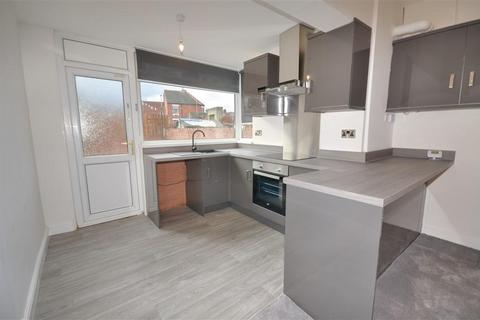 2 bedroom terraced house for sale, Smawthorne Grove, Castleford