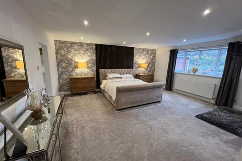 9 Bryn Rhedyn, Tonyrefail, Porth, CF39 8EZ