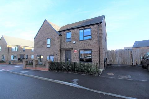 3 bedroom semi-detached house to rent, Ravensworth Close, Sheffield