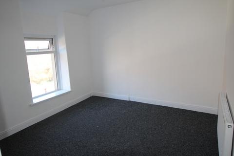 2 bedroom terraced house to rent, Ferndale, CF43