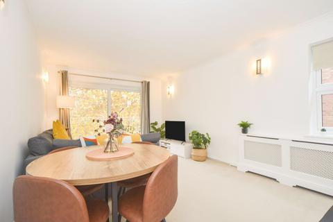 1 bedroom flat to rent, Brackley Road Beckenham BR3