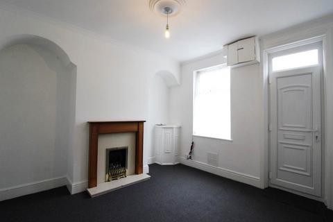 2 bedroom terraced house to rent, Grove Street, Worsbrough Dale, Barnsley