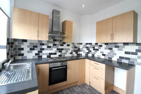 2 bedroom terraced house to rent, Grove Street, Worsbrough Dale, Barnsley