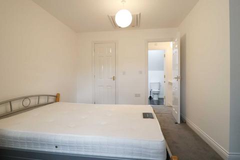 3 bedroom house to rent, Pipley Furlong, Oxford OX4