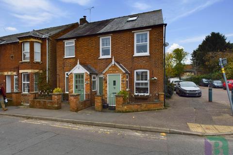 3 bedroom semi-detached house for sale, Russell Street, Milton Keynes MK17