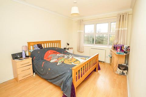 2 bedroom apartment for sale, Grasmere Way, Linslade, Leighton Buzzard