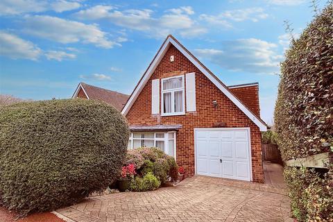 2 bedroom detached house for sale, Buckhurst Close, Eastbourne