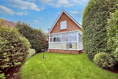 2 bedroom detached house for sale, Buckhurst Close, Eastbourne