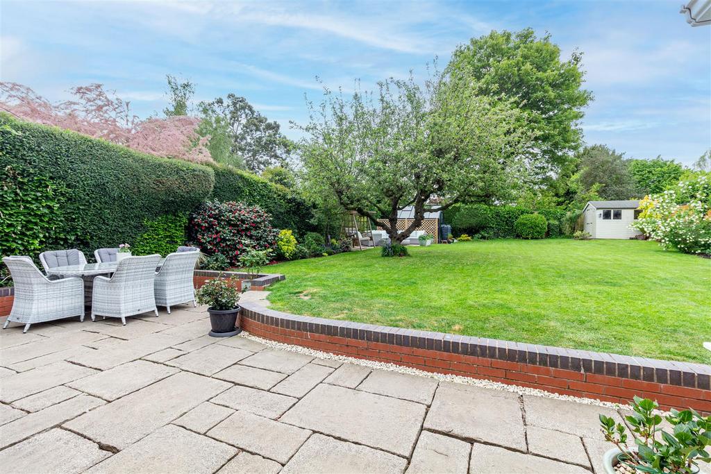 Garden-2.jpg