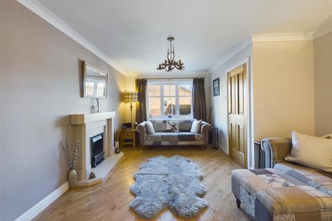 5 Paddock Hill, Malton, YO17 7XH