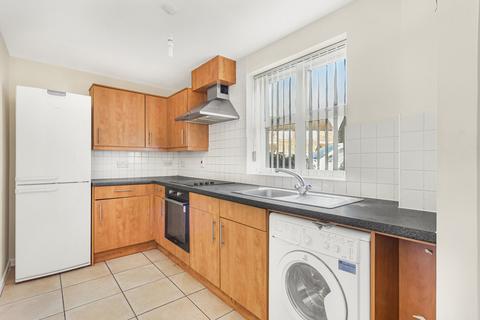 2 bedroom apartment for sale, Douglas Road, Stanwell, Staines-upon-Thames, Surrey, TW19