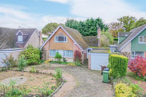 4 bedroom bungalow for sale, Wychwood Avenue, Knowle, B93