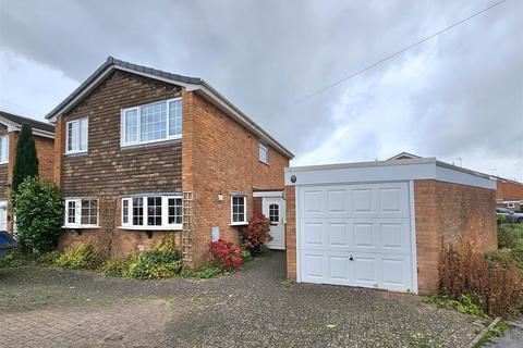 27 Hazel Grove, Hockley Heath, Solihull, B94 6QW