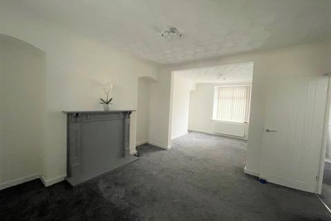 3 bedroom terraced house to rent, Mountain Ash, CF45