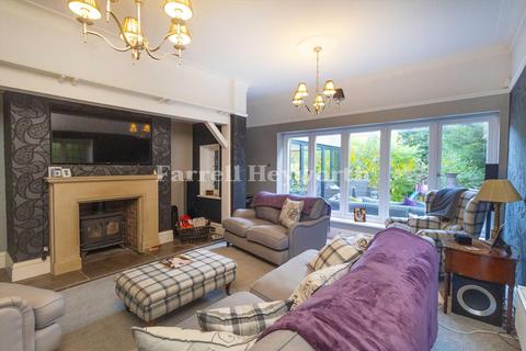 5 bedroom house for sale, Breck Road, Poulton Le Fylde FY6