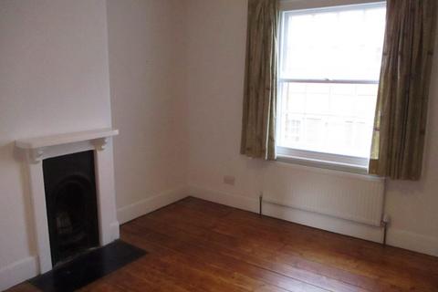 2 bedroom end of terrace house to rent, Fore Street, Exmouth