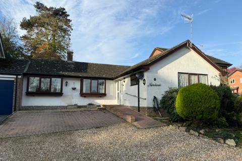 4 bedroom detached bungalow for sale, Lyndhurst, Hampshire, SO43