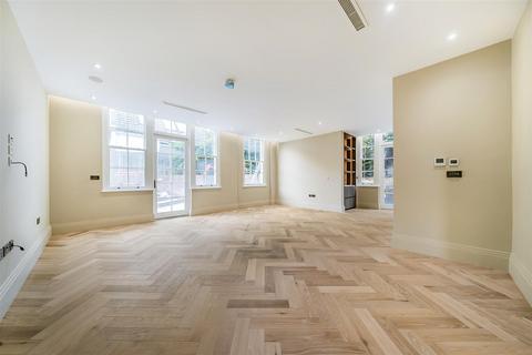 3 bedroom flat for sale, The Bishops Avenue, Hampstead Garden Suburb , N2