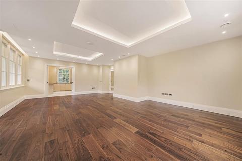 4 bedroom flat for sale, The Bishops Avenue, Hampstead, N2