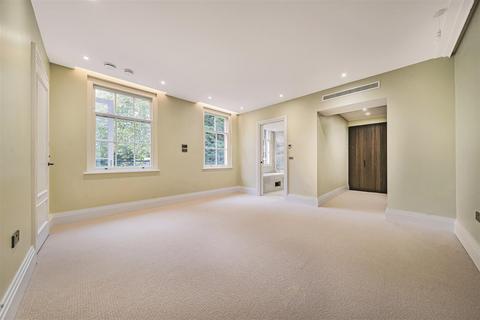 4 bedroom flat for sale, The Bishops Avenue, Hampstead, N2