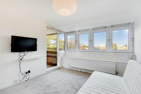 1 bedroom apartment to rent, Acklam Road, North Kensington