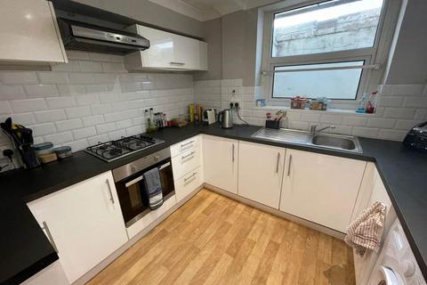 4 bedroom house to rent, St Martins Street, Brighton, East Sussex